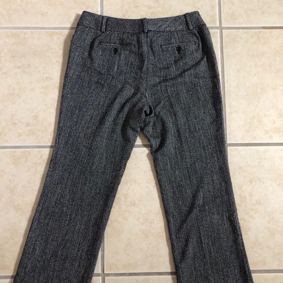 Classy Women’s Pants Size 10 Petites - Picture 2 of 3